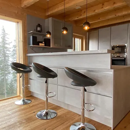 Theresa Chalet Bad St. Leonhard im Lavanttal