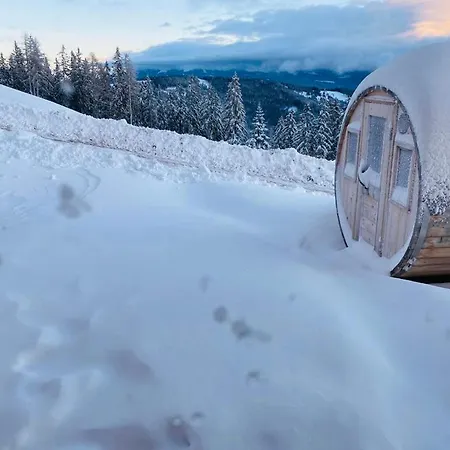 Horská chata Theresa Bad Sankt Leonhard im Lavanttal