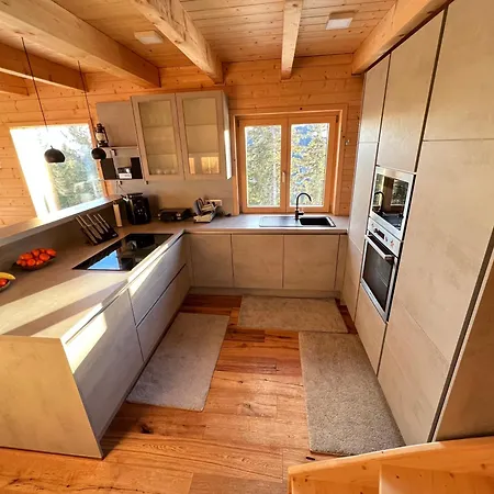 Theresa Horská chata *