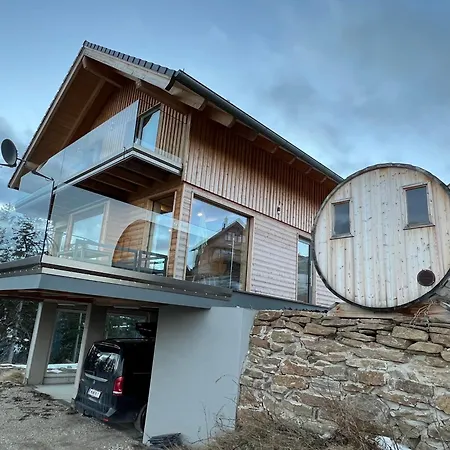 בקתה Theresa באד סנט לאונרד אים לבנטל